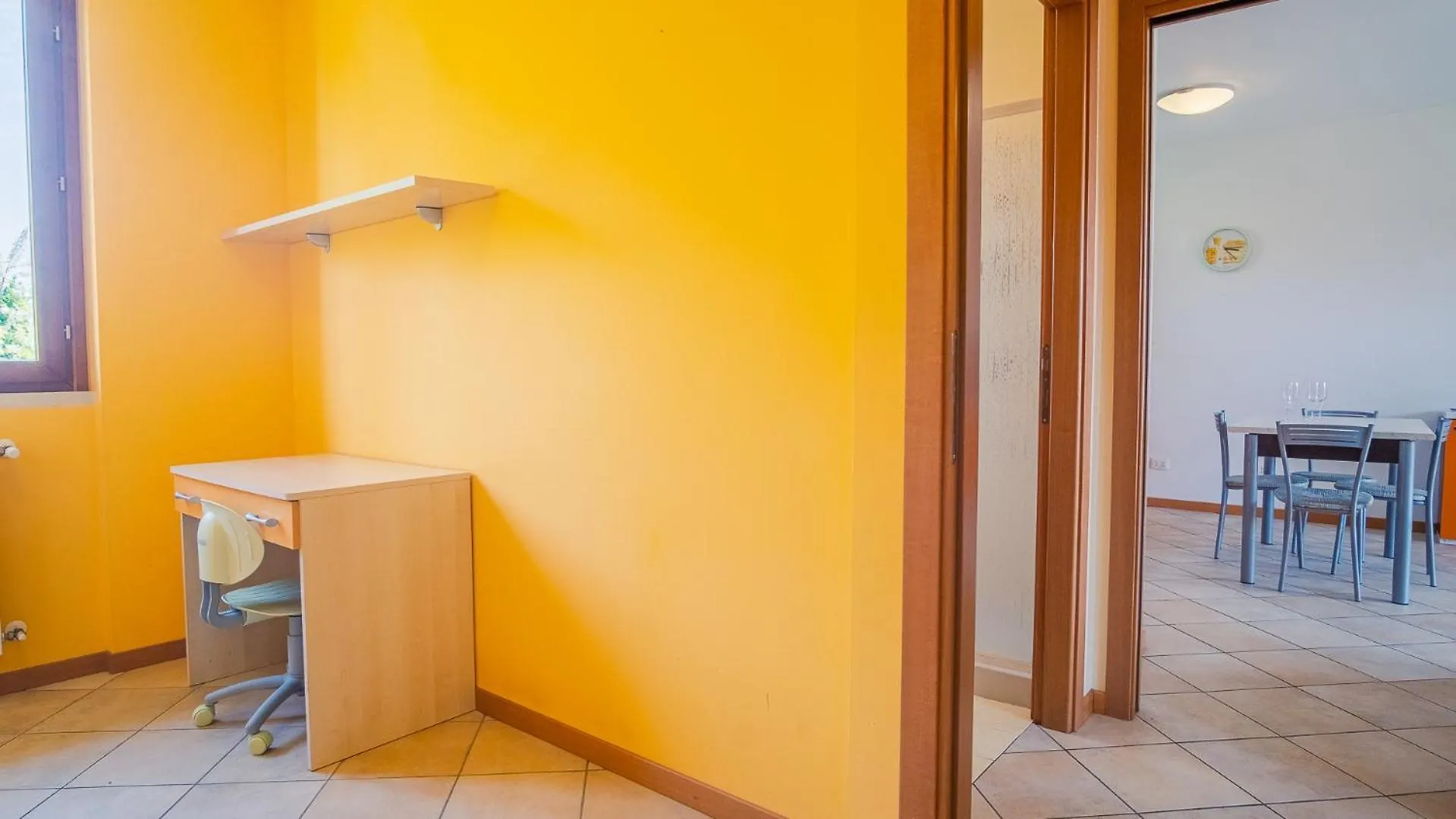 Garda Orange Apartment - Italian Homing Desenzano del Garda
